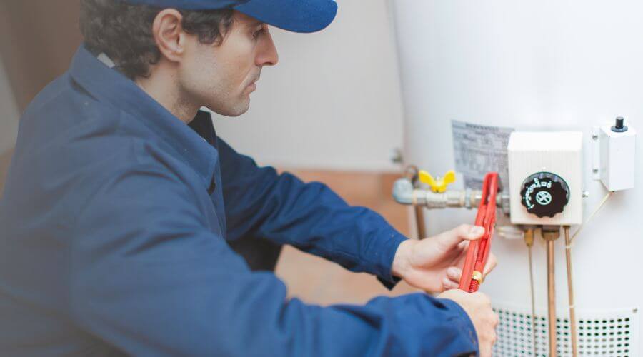 Professional industrial roofing company in Pilot Point, AK